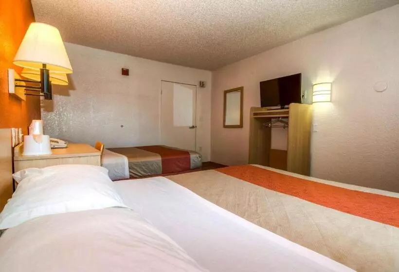 身障者適用スタンダードルーム, Motel 6 costa Mesa, Ca