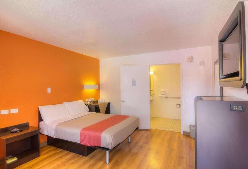 Номер Стандарт Адаптированный для Инвалидов, Motel 6simi Valley, Ca