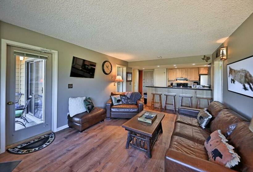 شقة غرفتين, Summit 2 105