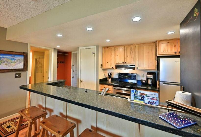 شقة غرفتين, Summit 2 105