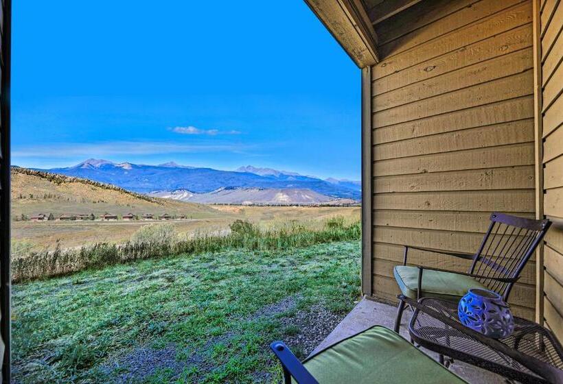 شقة غرفتين, Summit 2 105