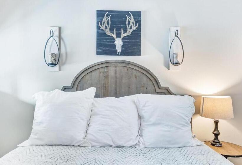 Апартаменты 2 Спальни, 2449 Ryan Gulch