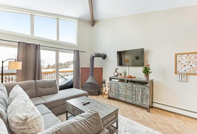 Апартаменты 2 Спальни, 2449 Ryan Gulch