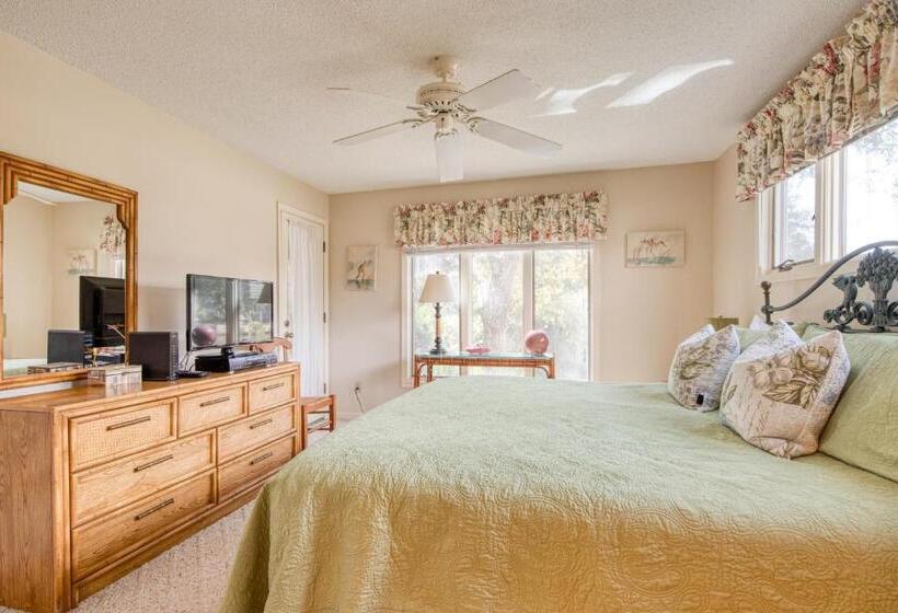 Апартаменты 2 Спальни, 4849 Turtle Cove Villa