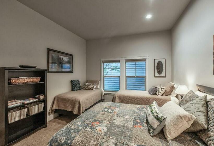 Апартаменты 2 Спальни, Dover Bay  Bayside South