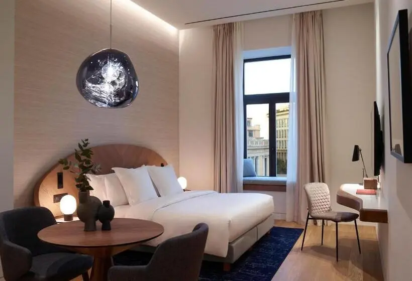 Executive-huone, Xenodocheio Milos