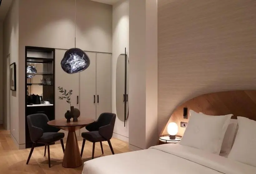 Executive-huone, Xenodocheio Milos