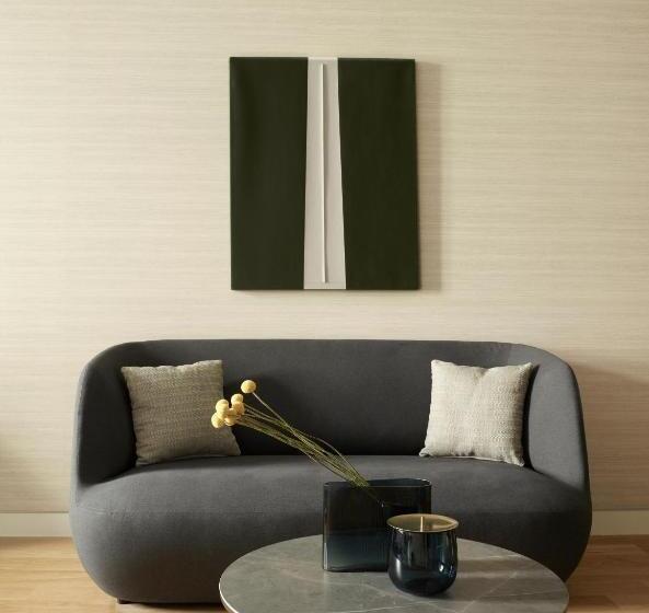 Полулюкс Президентский, Xenodocheio Milos