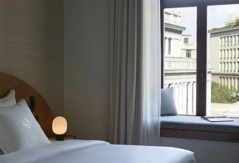 Executive-huone, Xenodocheio Milos