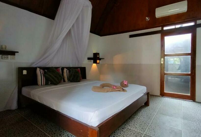 수피리어 방갈로, Maxal Bungalow