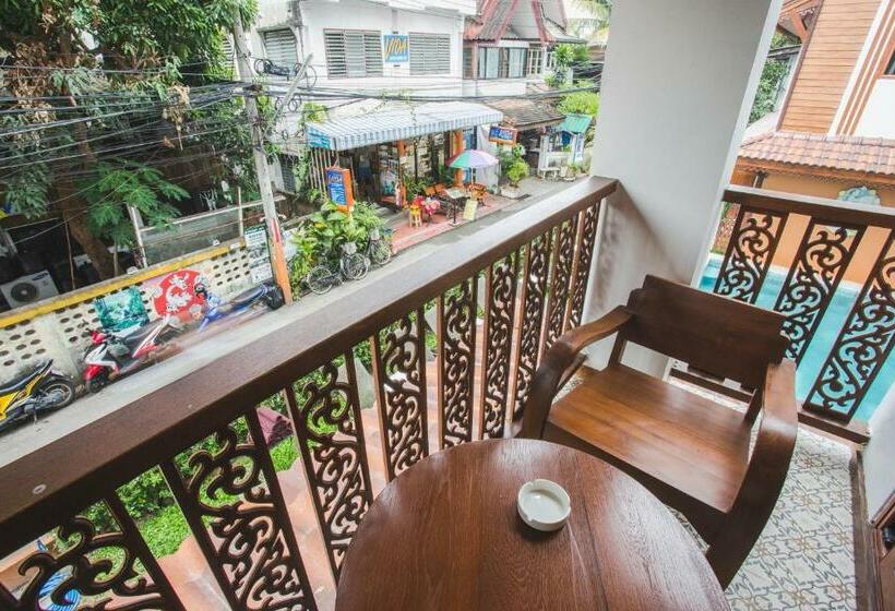 חדר סופריור, Chada Mantra