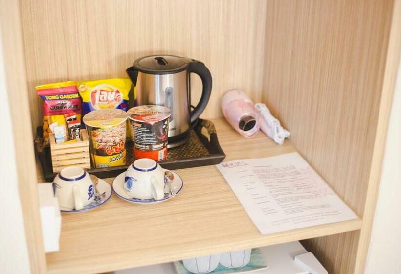 חדר סופריור, Chada Mantra