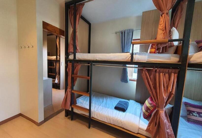 חדר משפחתי, Chada Mantra