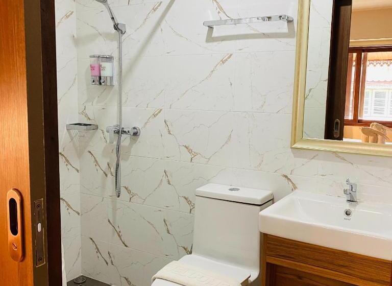 חדר סטנדרט, Chada Mantra