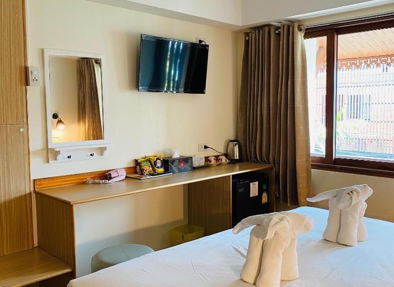 חדר סטנדרט, Chada Mantra