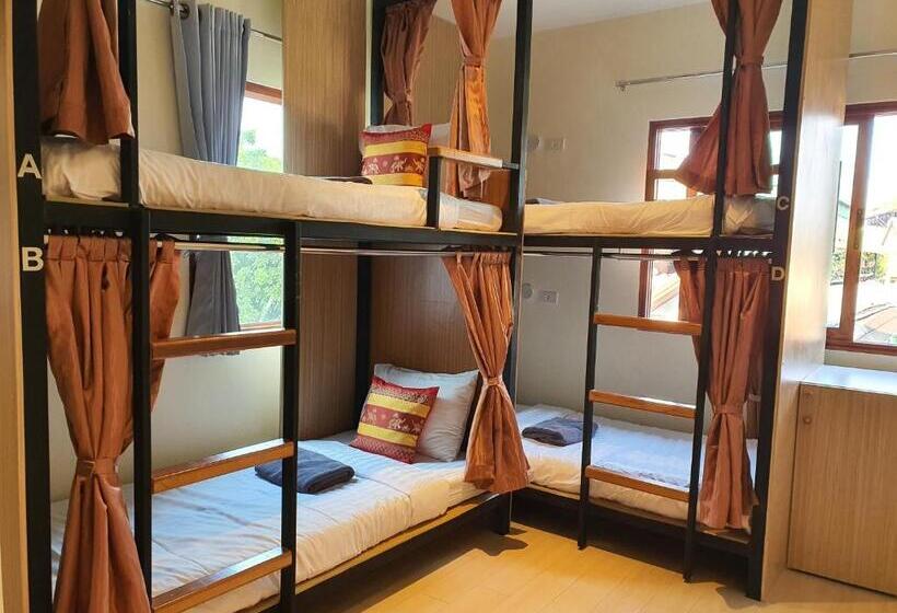 חדר משפחתי, Chada Mantra