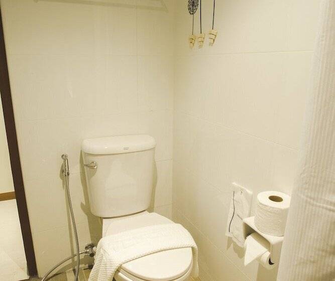 חדר סופריור, Chada Mantra