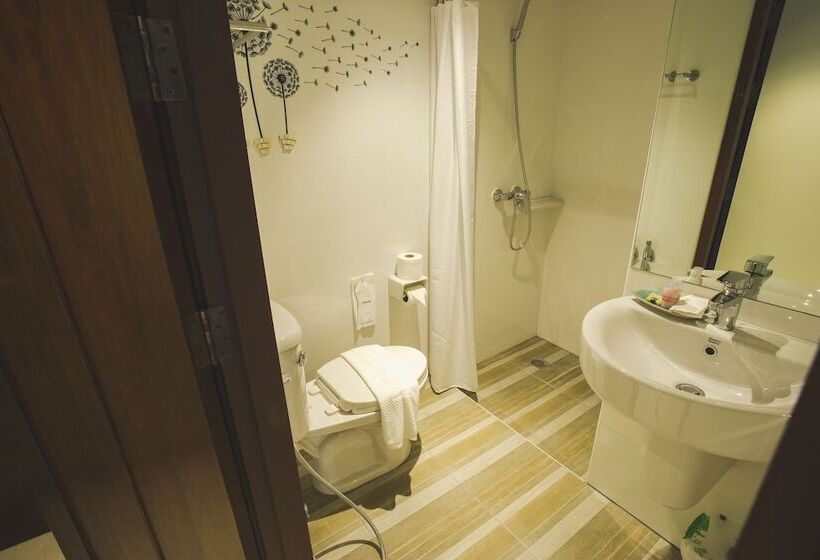 חדר סופריור, Chada Mantra