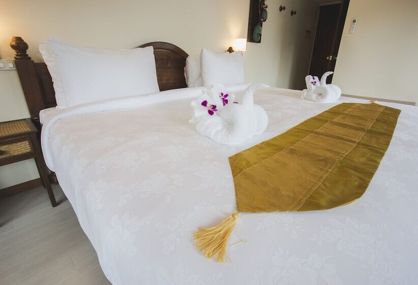 חדר סופריור, Chada Mantra