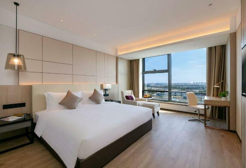 غرفة قياسية مطلة على المدينة, Kew Green Hotel Hongqiao Shanghai