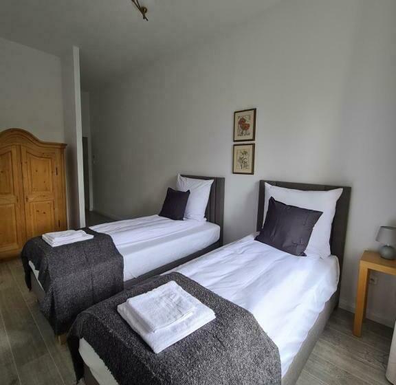 חדר סופריור עם מיטת קינג, Sukiennice Międzylesie