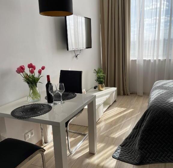 Escritório Estándar, Ale Jerozolimskie Varsovia Apartments