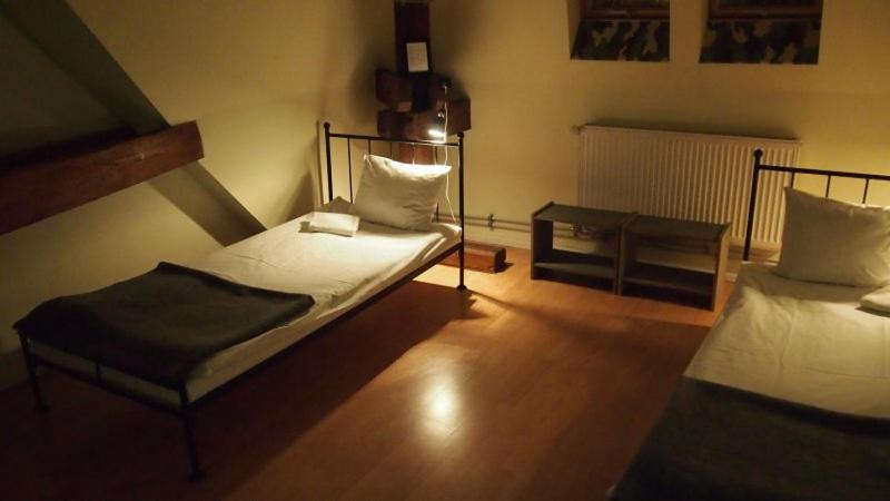 Номер Стандарт Совместная Ванная, Hostel Baza 15