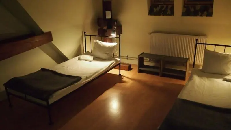 バス共有のスタンダードルーム, Hostel Baza 15