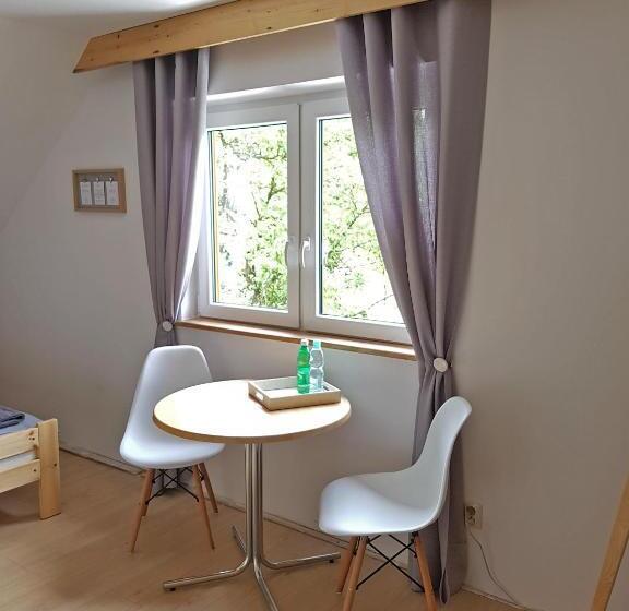 デラックストリプルルーム, Agroturystyka Pawlikówka