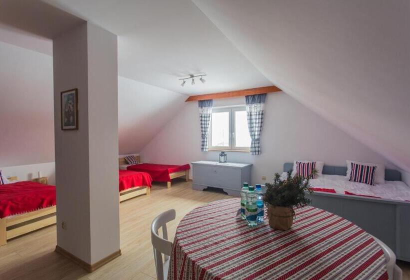 ファミリールーム, Agroturystyka Pawlikówka