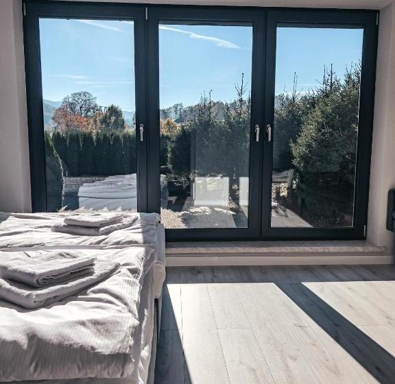 غرفة قياسية مطلة على الجبل, Agroturystyka U Maryli