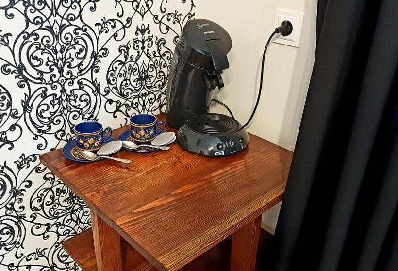 Номер Deluxe, Antonówka