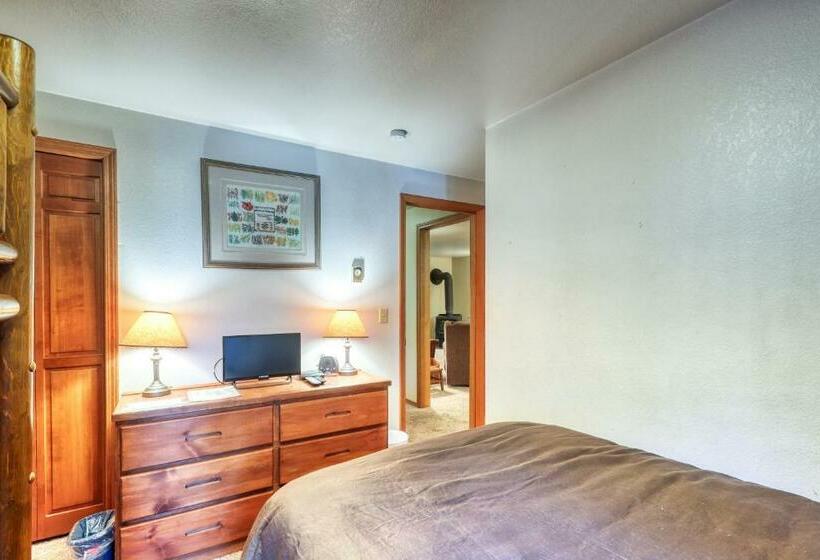 דירת שני חדרים, Aspen Village Golf Course Condo   Fairways 71