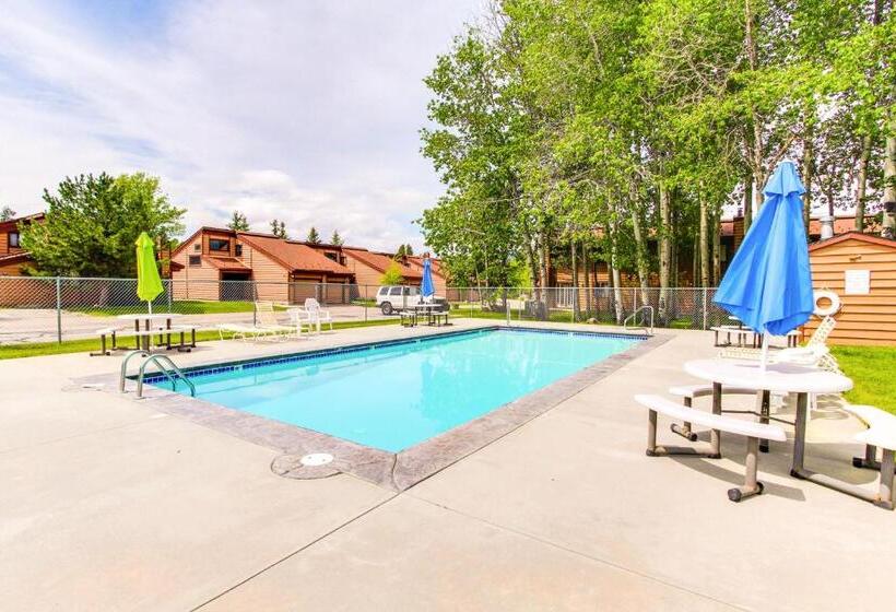 דירת שני חדרים, Aspen Village Golf Course Condo   Fairways 71