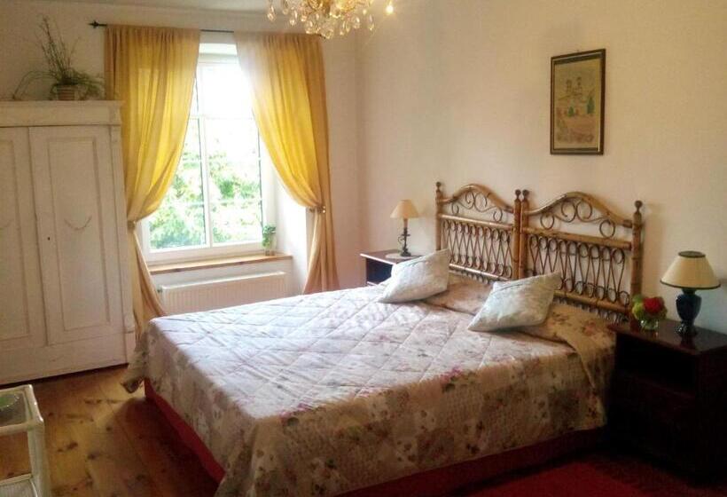 חדר סטנדרט, Dwór Muławki