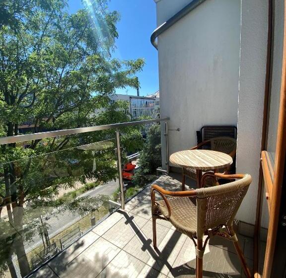 标准间带阳台, Ośrodek Warszawianka