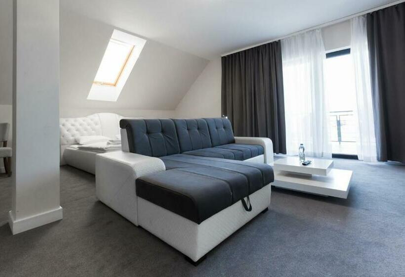 带1个卧室的带阳台的公寓, Villa Con Amore