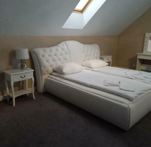 带1个卧室的带阳台的公寓, Villa Con Amore