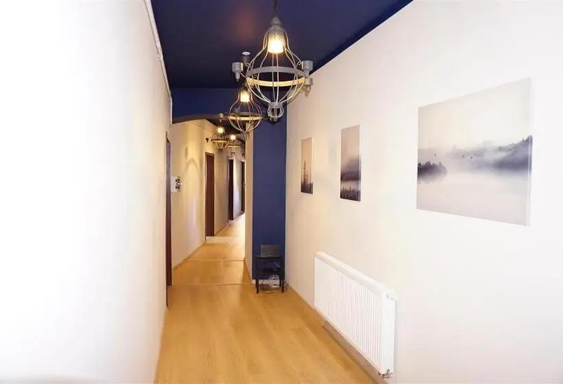 スタンダードトリプルルーム, Lemuria Hostel Wrocławska Centrum