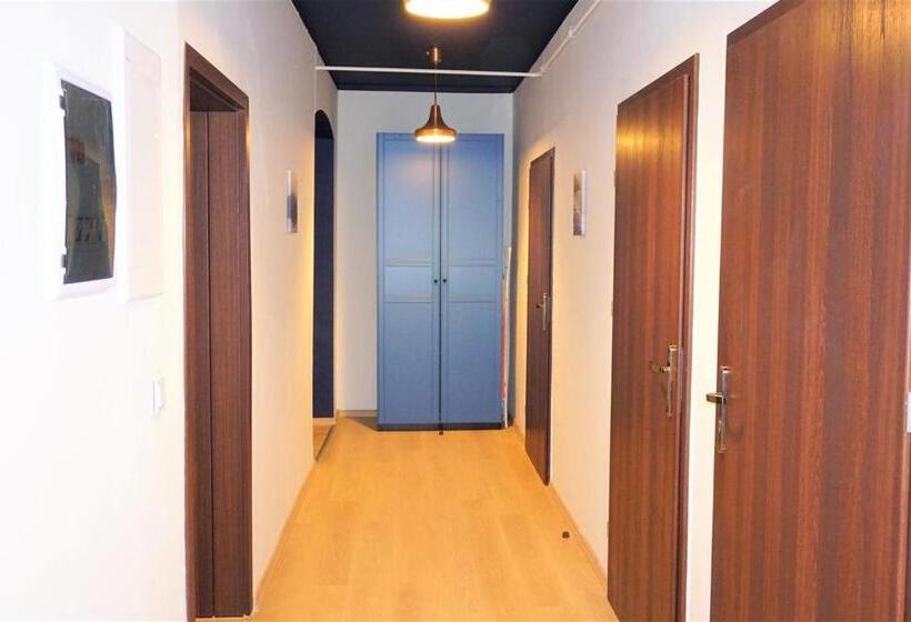 スタンダードルーム, Lemuria Hostel Wrocławska Centrum