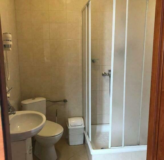 Номер Стандарт Трехместный, Motel Zadoil