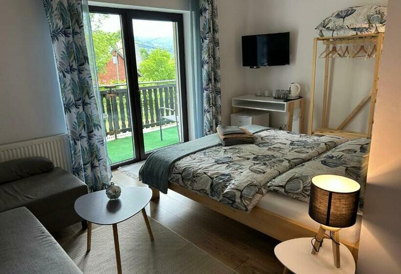 غرفة قياسية رباعية, Jeleni Ruczaj