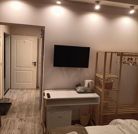 غرفة قياسية مزوَّدة بشُرفة, Jeleni Ruczaj