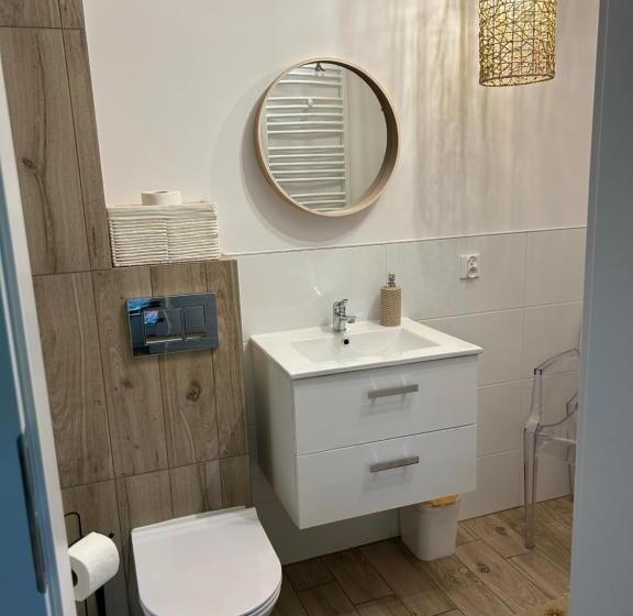 شقة غرفة نوم واحدة بالطابق الأرضى, Jeleni Ruczaj