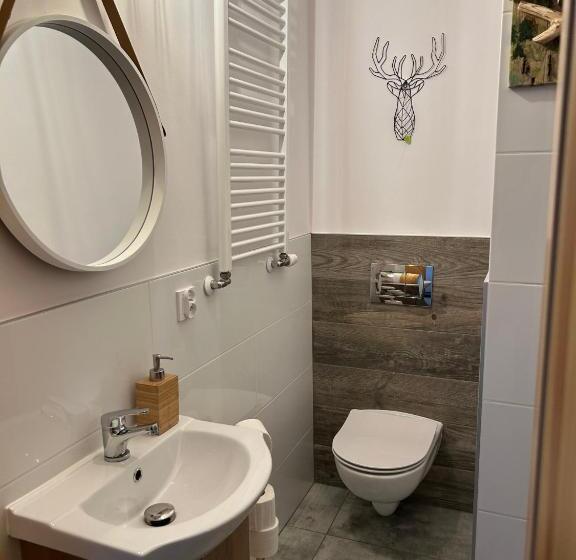 غرفة قياسية مزوَّدة بشُرفة, Jeleni Ruczaj