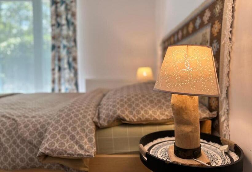 شقة غرفة نوم واحدة بالطابق الأرضى, Jeleni Ruczaj