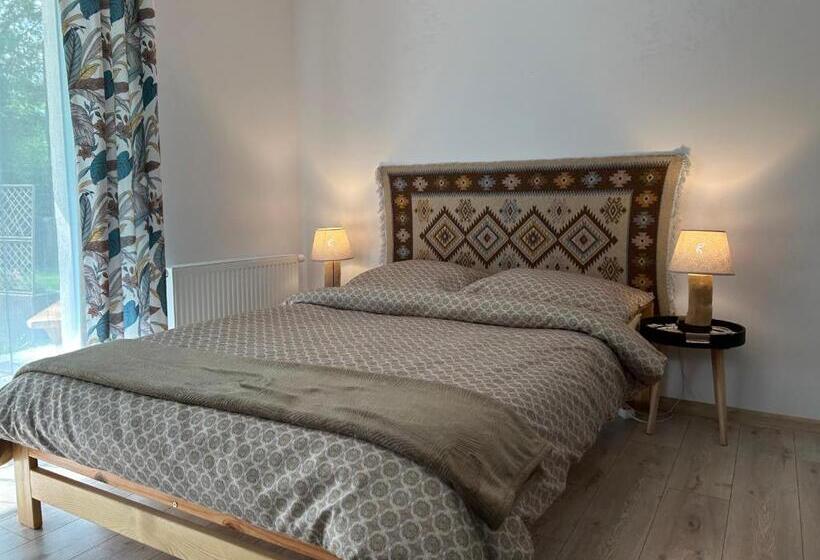 شقة غرفة نوم واحدة بالطابق الأرضى, Jeleni Ruczaj