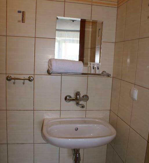 标准间, Natural Mielno