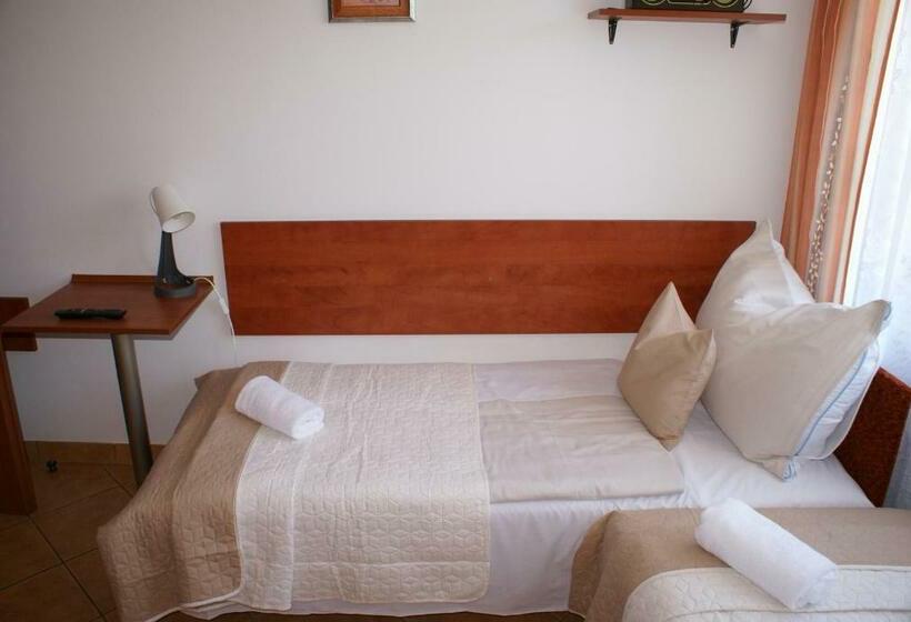 Quarto Estandar, Natural Mielno