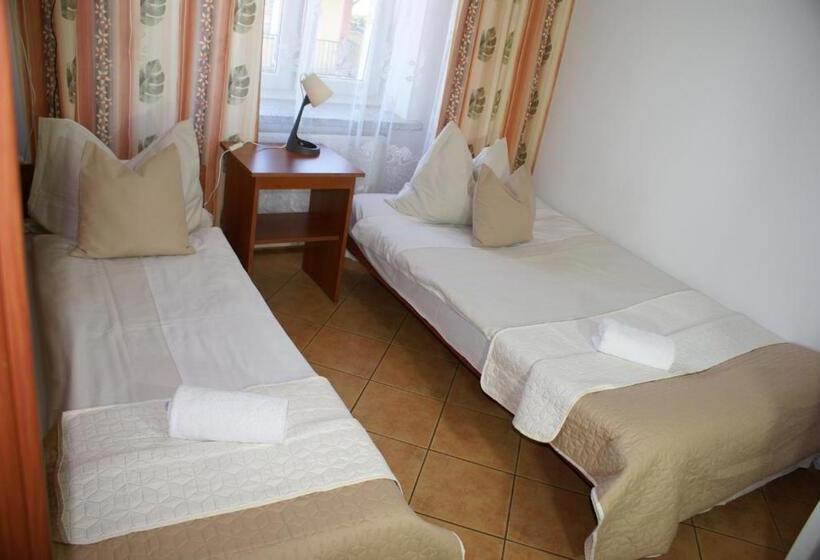 三人经典房间, Natural Mielno